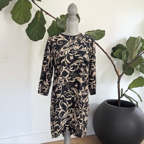 Club Monaco 100% silk dress with beige floral print - Picture 2 of 4